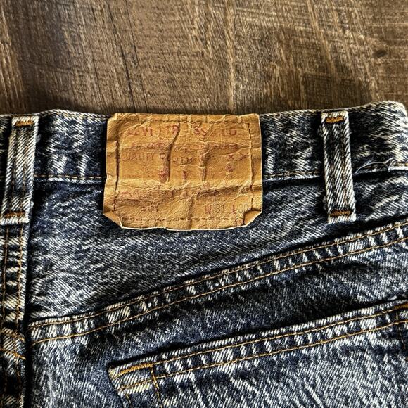 Vintage Levis Jeans Women's W31/L30 Blue Denim 501 Button Acid Wash 80s Made USA - Picture 5 of 8